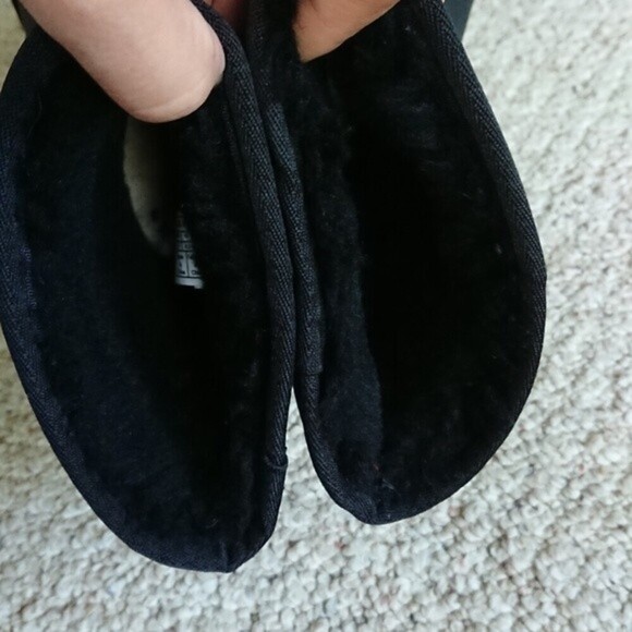 Black Ugg Classic II Short Boots size 6 - Picture 6 of 12